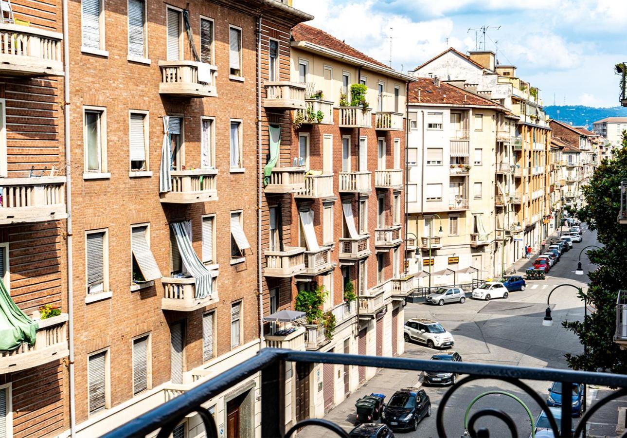 Suite Mont Blanc Nel Cuore Di Torino Buitenkant foto